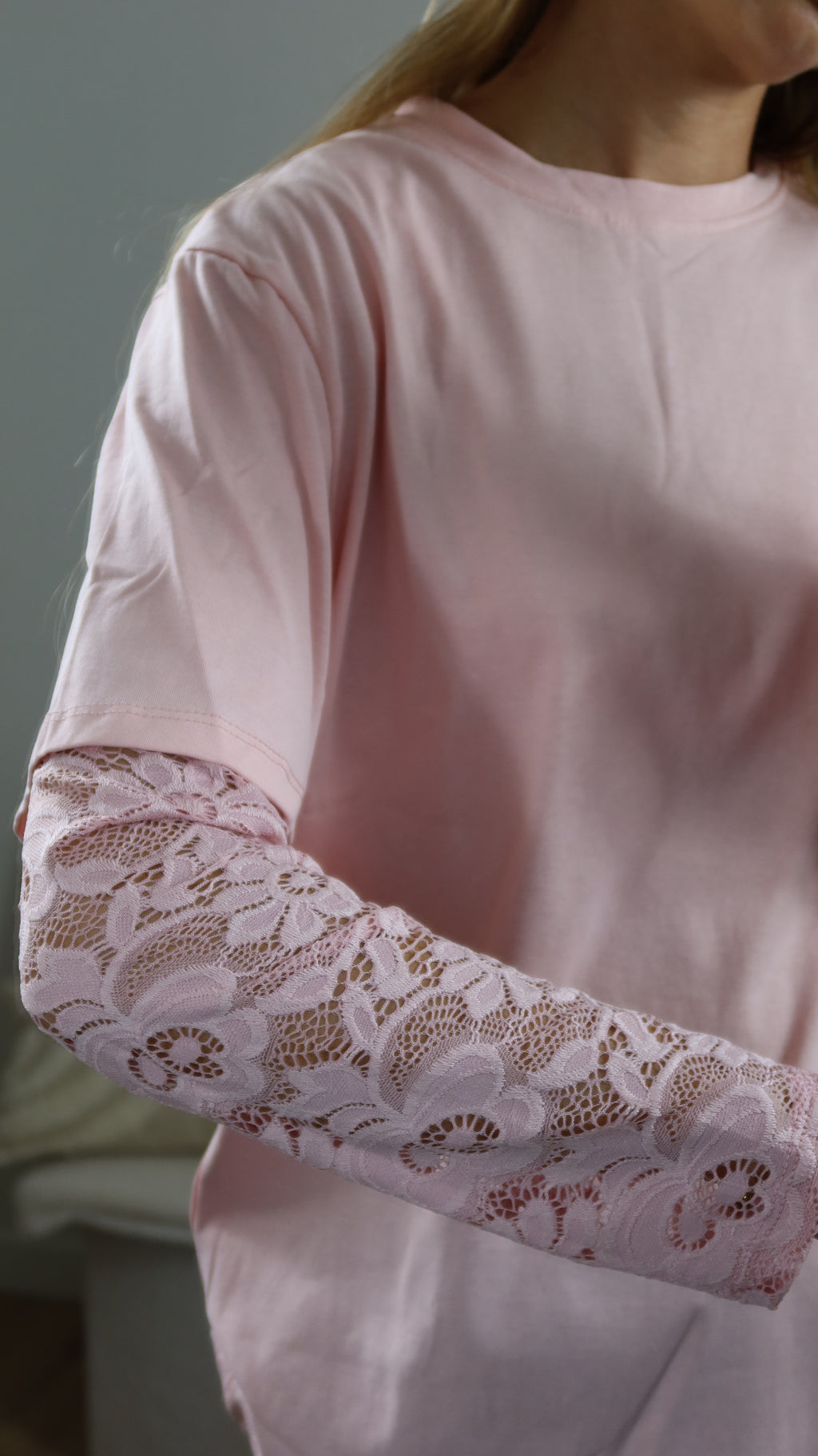 HAUT MANCHE DENTELLE FLORALE