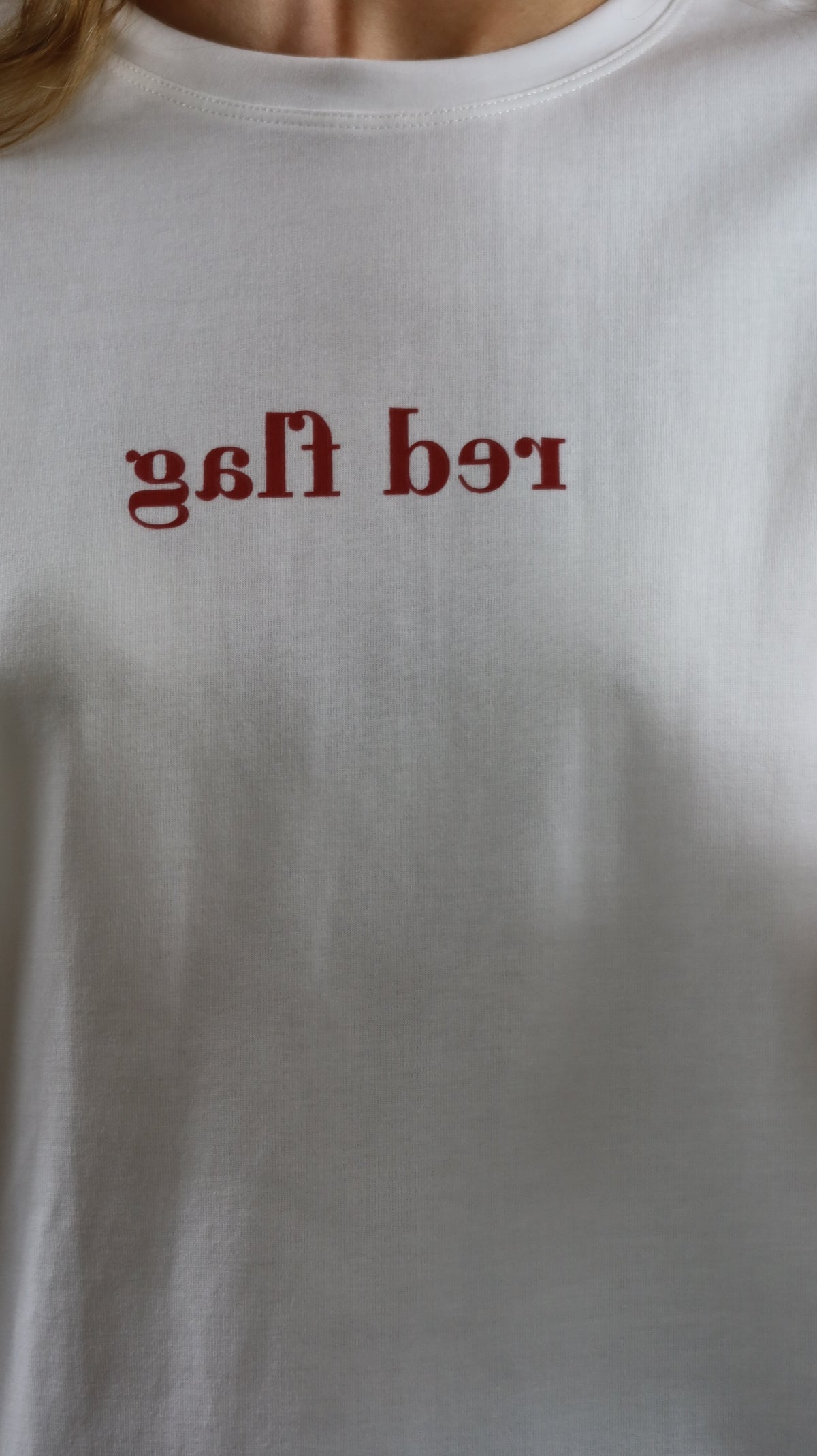 T-SHIRT « RED FLAG »
