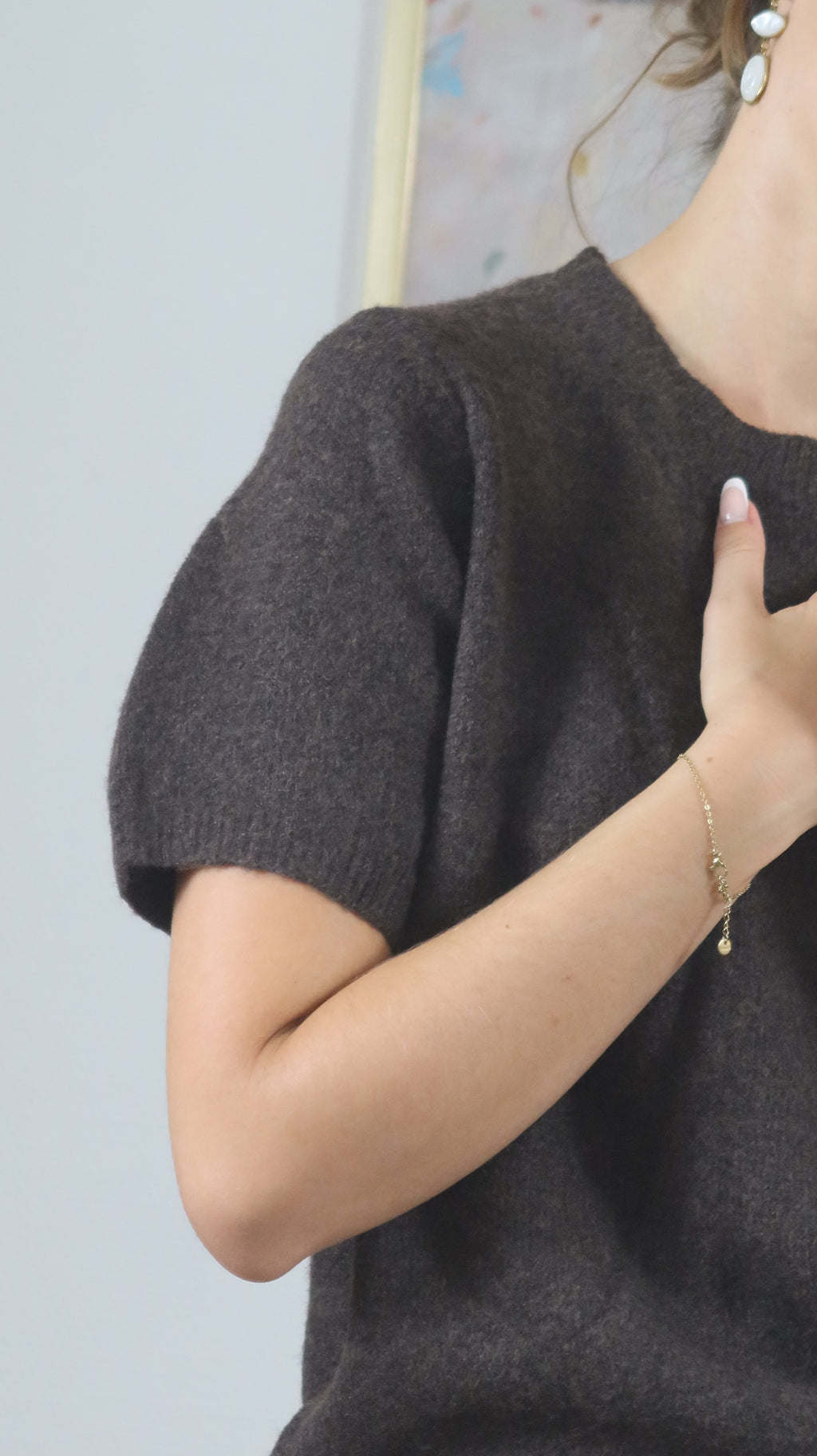 PULL MANCHES COURTES