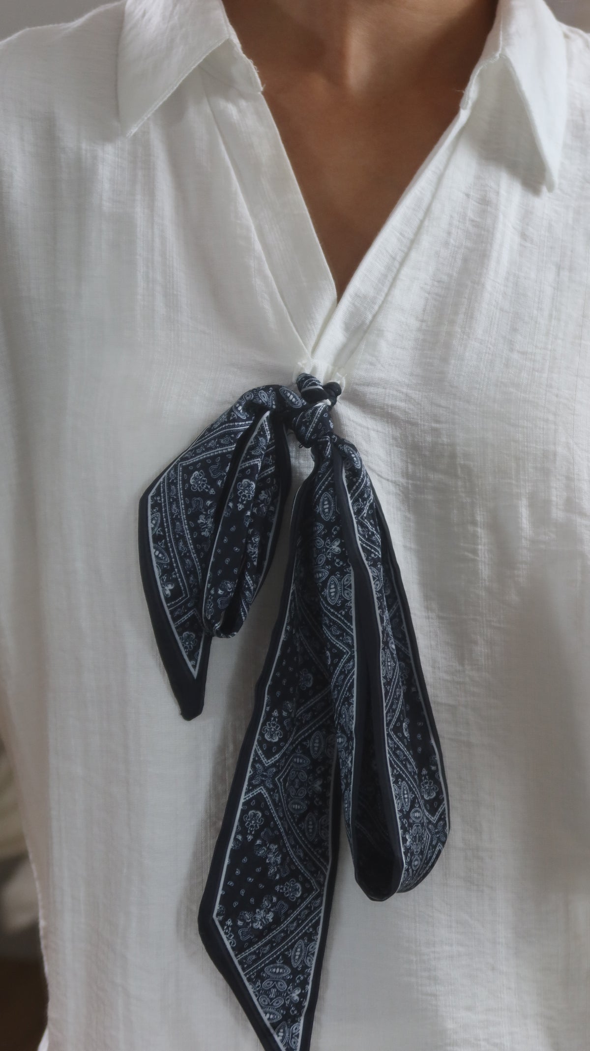 T-SHIRT FOULARD BANDANA