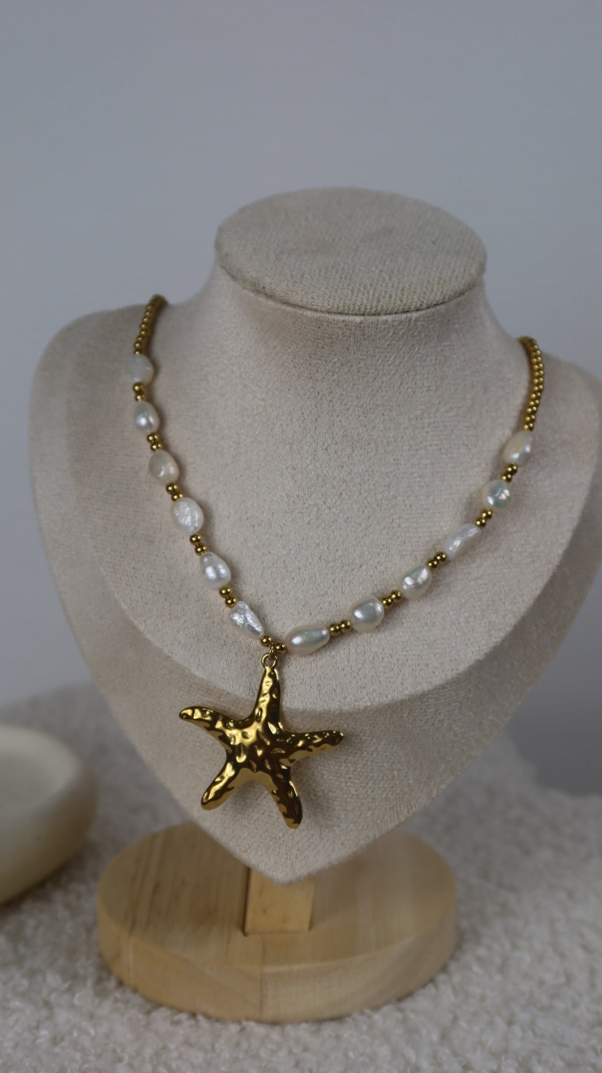 Collier Choker Étoile de Mer Martelée & Perles Baroques