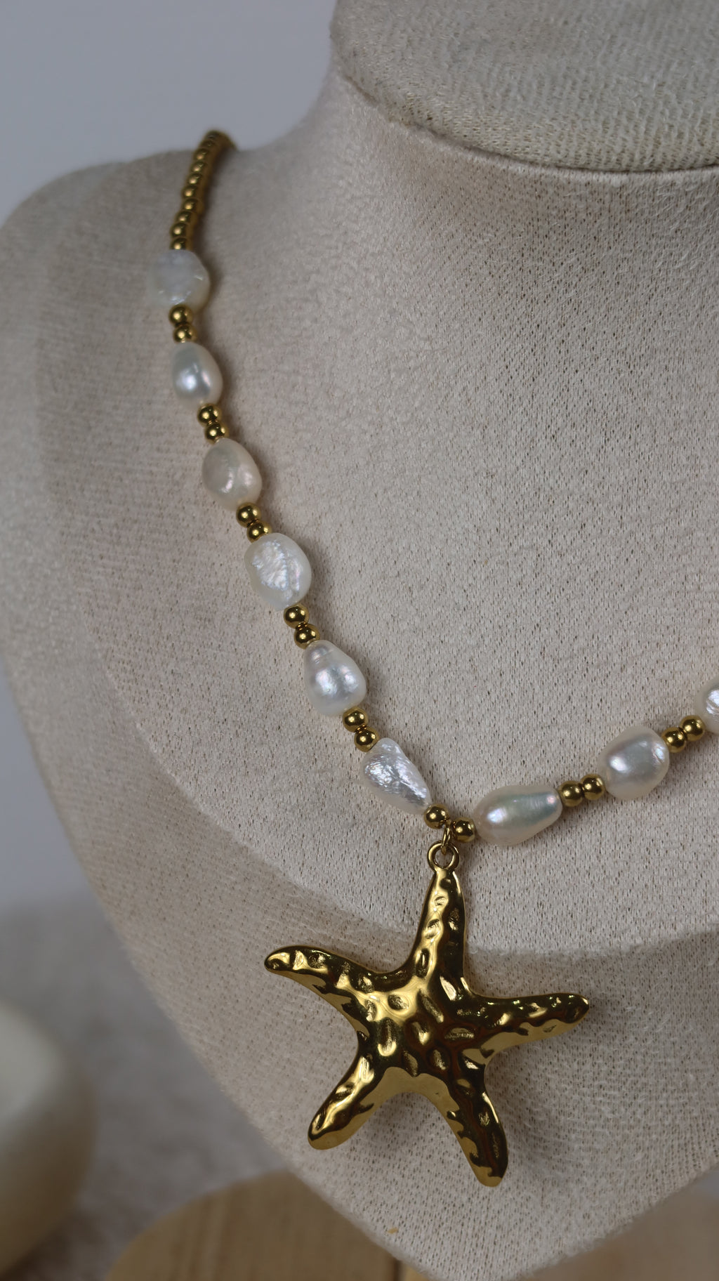 Collier Choker Étoile de Mer Martelée & Perles Baroques