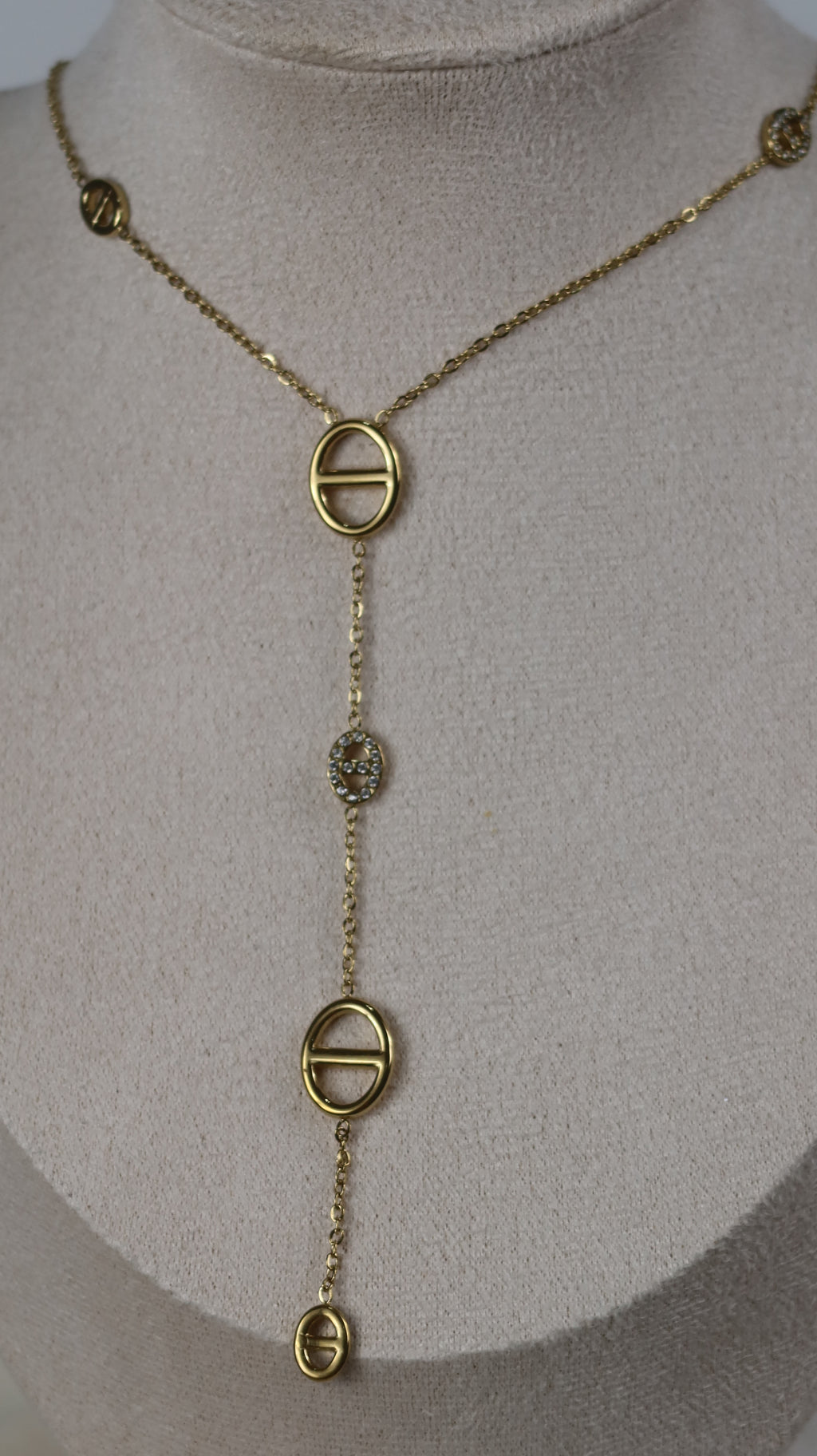 Collier Long Solaire Acier Doré Pendentif Cravate