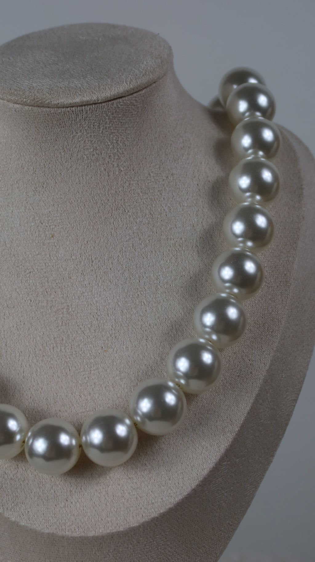 Collier Ras de Cou Perles Nacrées XXL